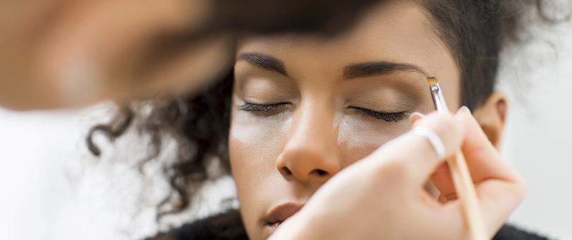 How to Start a Skincare Line: 9 Lessons From a 6-Figure Brand That Launched in a Dorm Room